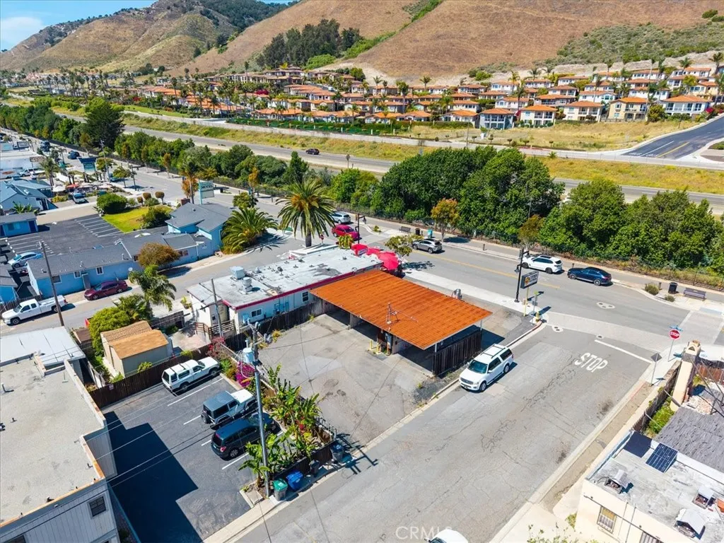 Additional image 11 of 900 Shell Beach Rd, Pismo Beach, CA 93449