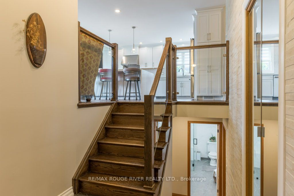 Additional image 5 of 2993 Jennifer Drive, Peterborough, ON, K9L 1Y6