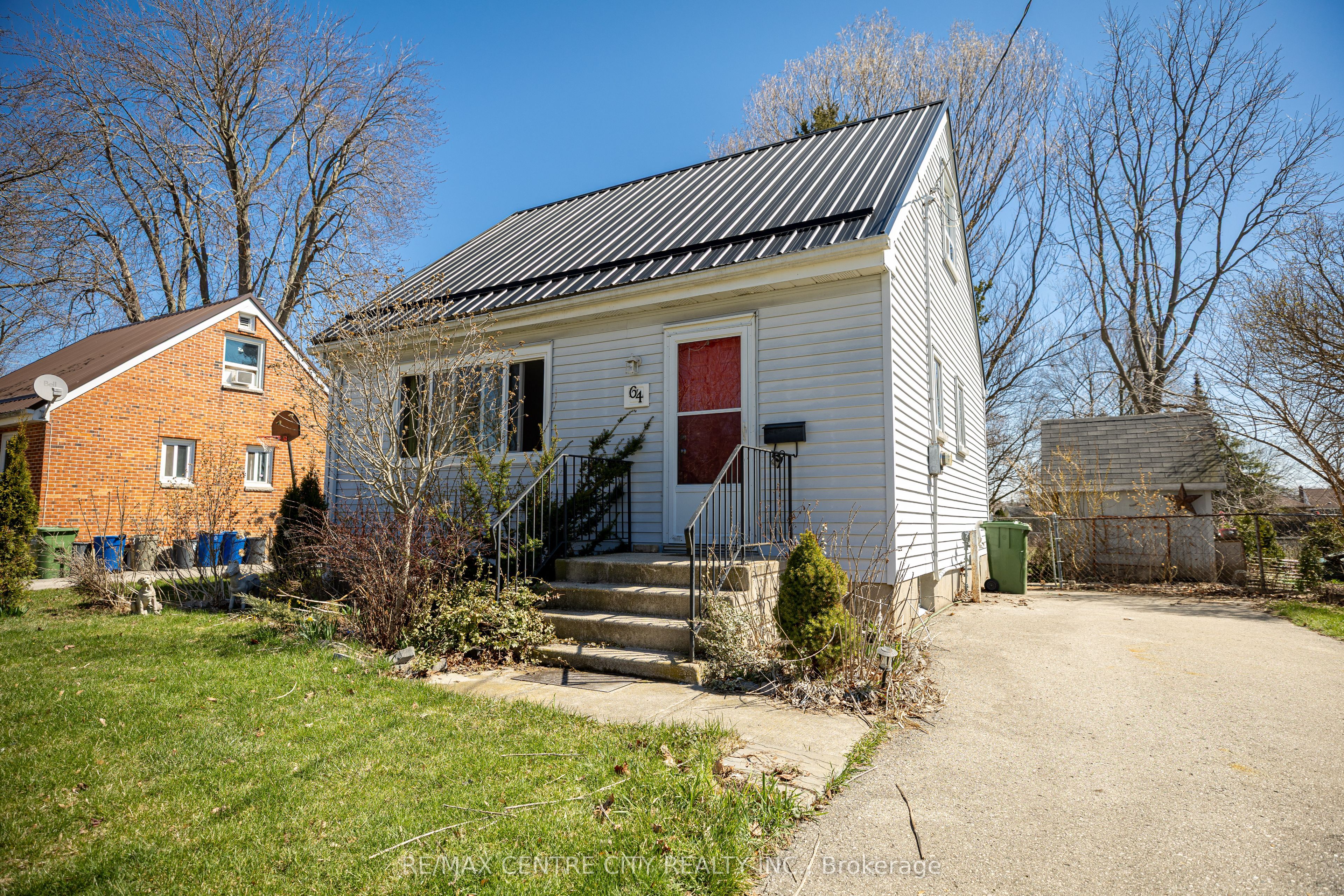 64 Dunkirk Drive, St. Thomas, ON, N5R 1S3 photo 4