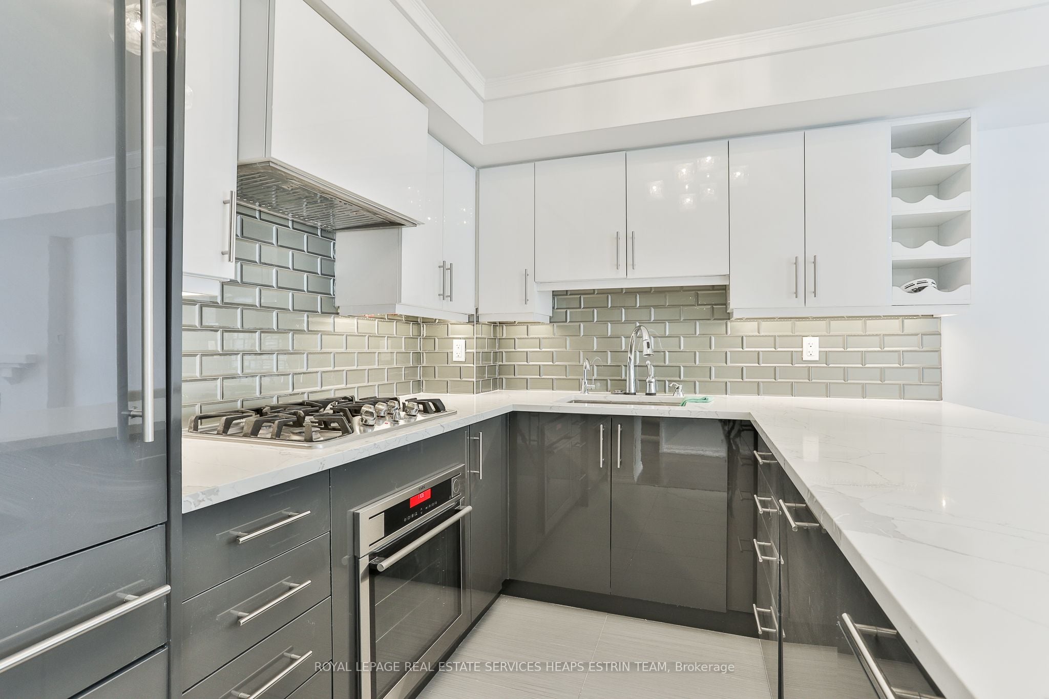 Additional image 4 of 215-50 Joe Shuster Way, Toronto, ON, M6K 1Y8