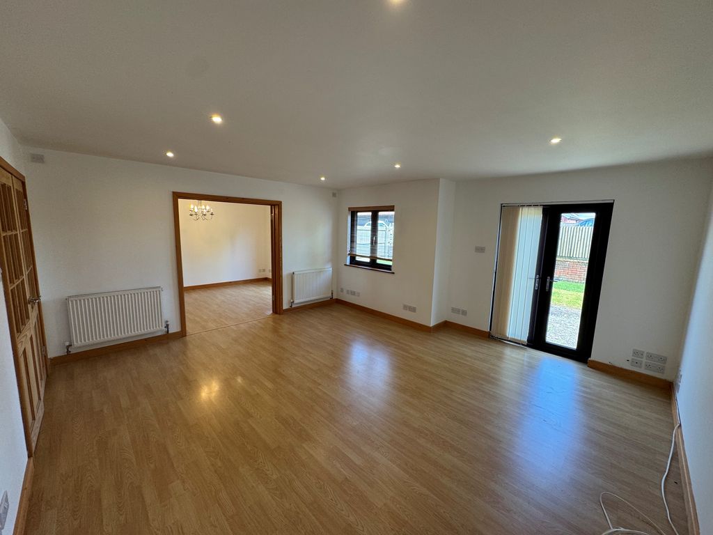 Additional image 4 of 4 bed detached house to rentRoughlands, Lakenheath, Brandon IP27