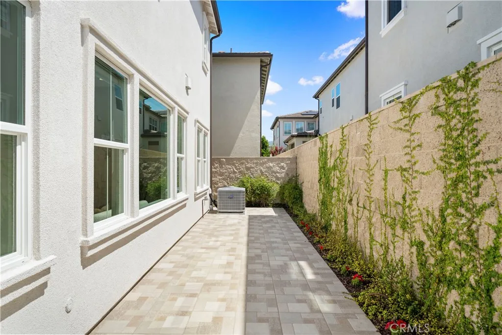 Additional image 70 of 220 Edna Pkwy, Lake Forest, CA 92630