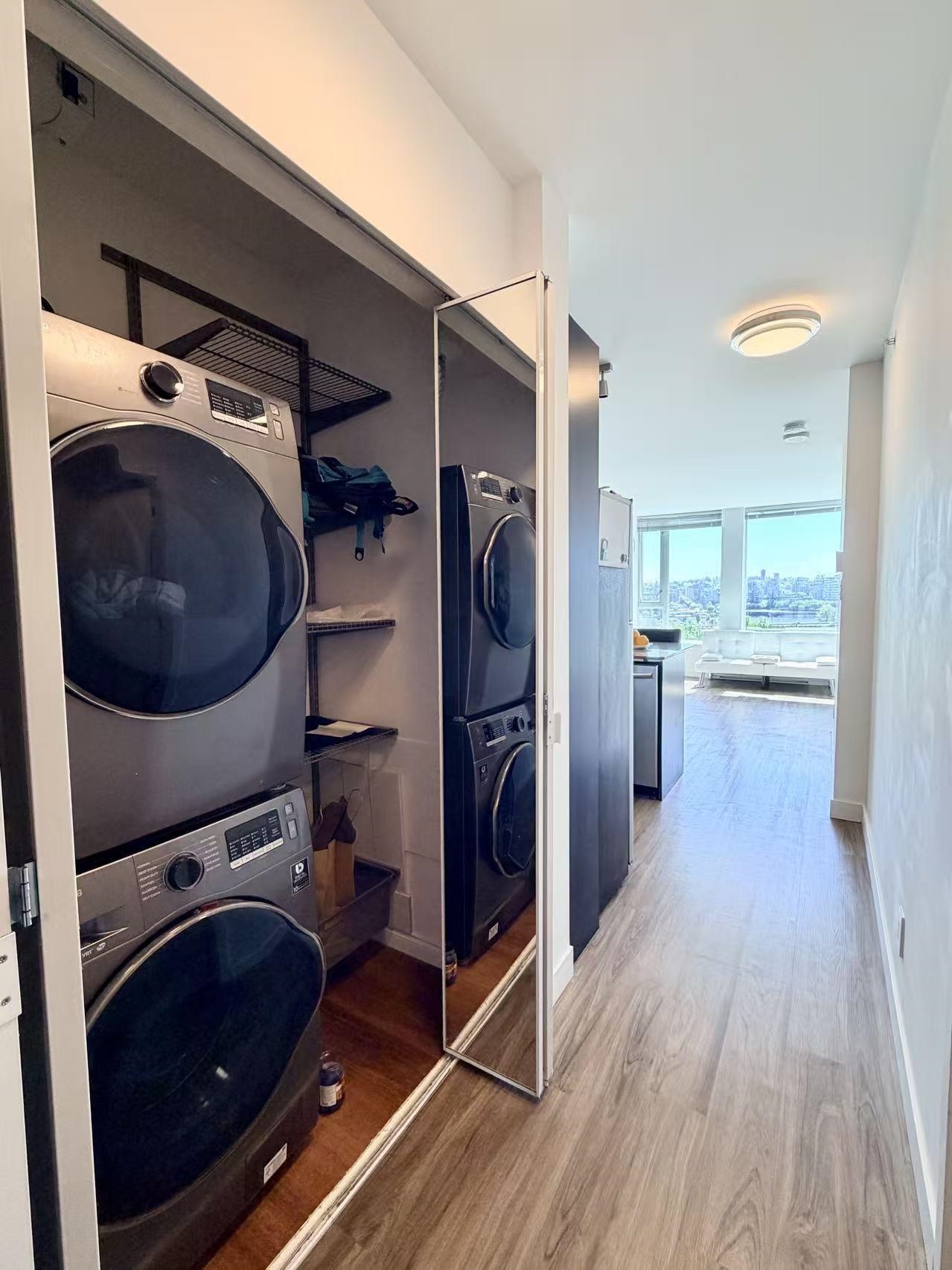 Additional image 5 of 10xx-550 Taylor Street, Vancouver, BC, V6B 1R1