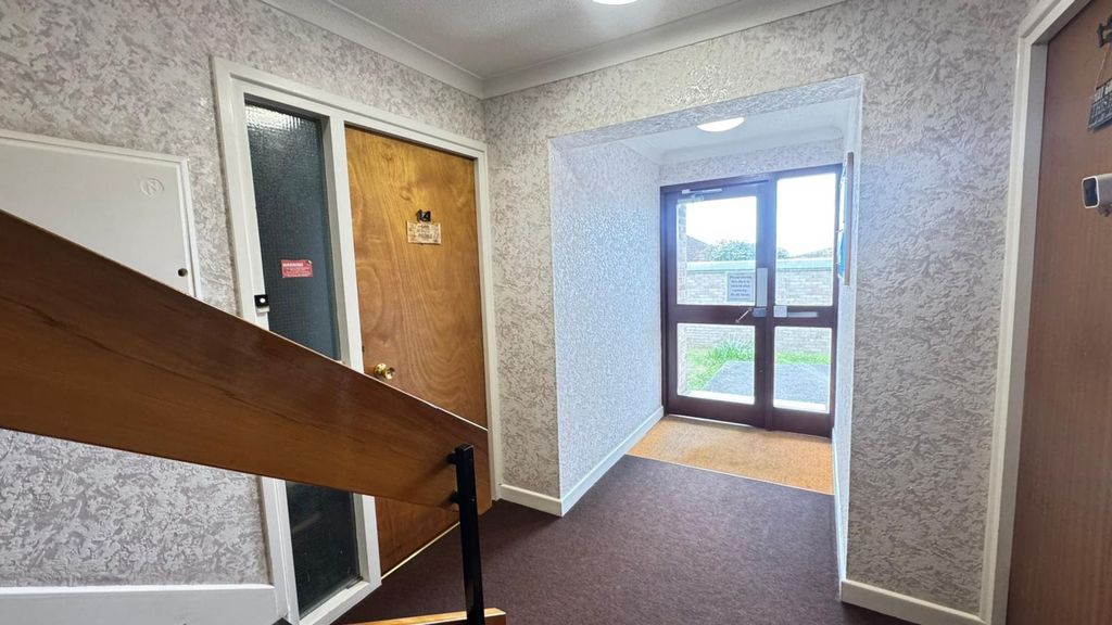 Additional image 16 of 2 bed flat to rentCharborough Road, Bristol BS34