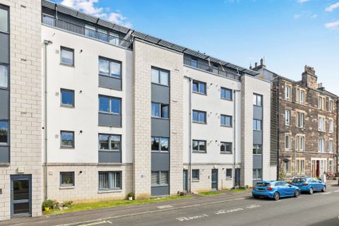 32/4 Moat Terrace, Slateford, Edinburgh EH14