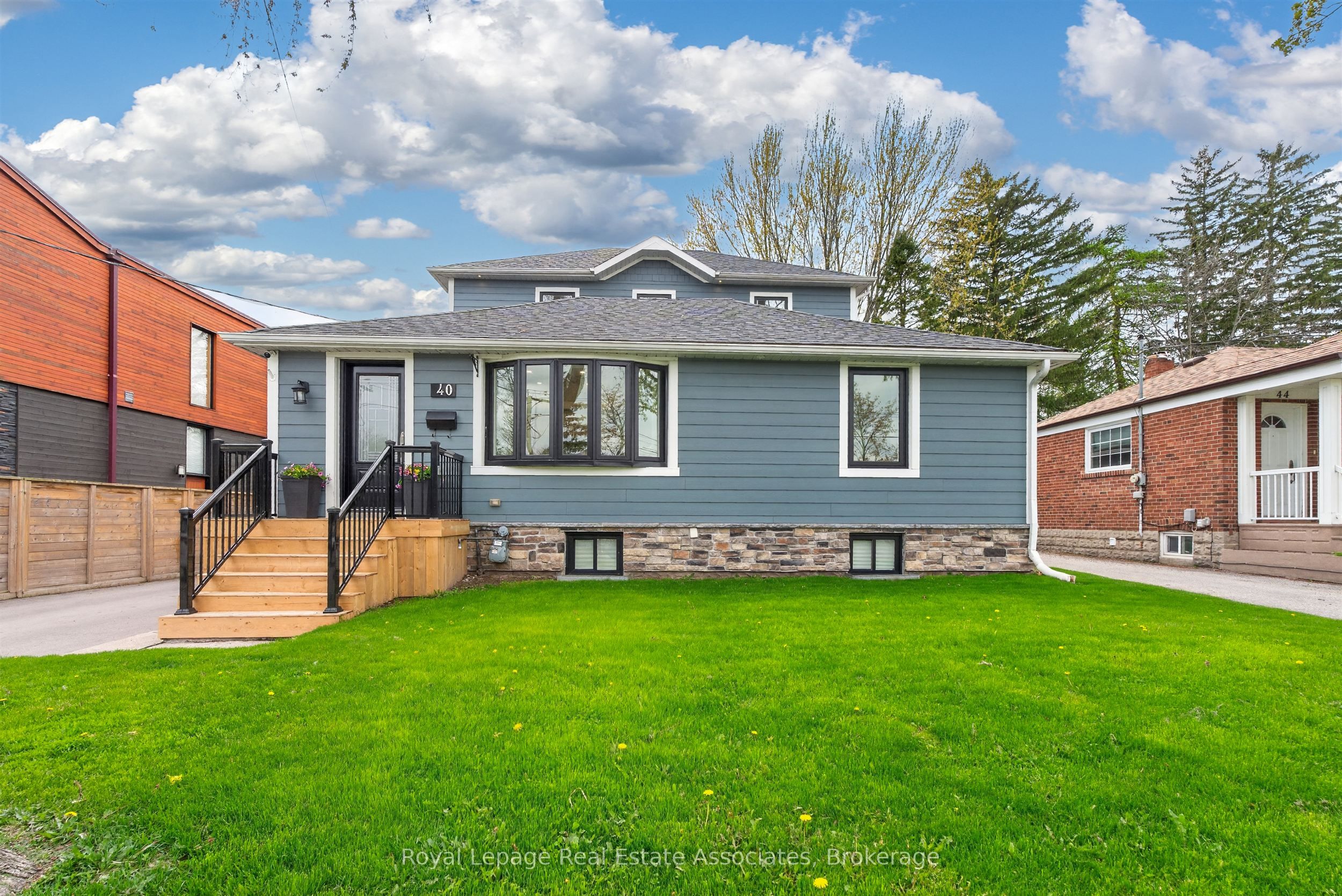 Additional image 3 of 40 Briarwood Avenue, Mississauga, ON, L5G 3N6