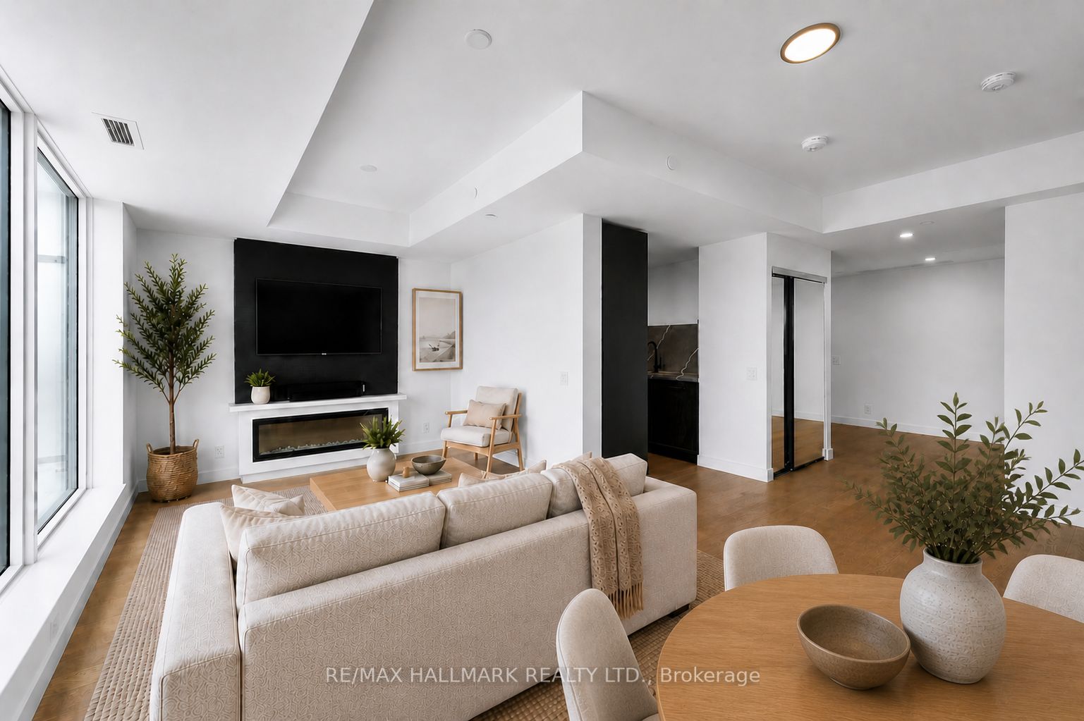 Additional image 5 of 1113-1050 Eastern Avenue, Toronto, ON, M4L 0B7