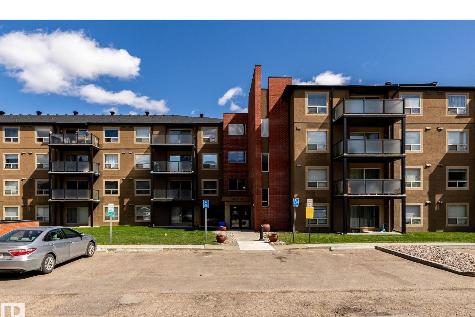 Additional image 8 of 214-13907 136 Street NW, Edmonton, AB, T6V1Y4