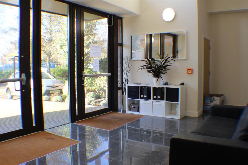 Additional image 8 of Studio to rent26 Weirview Place, Weyside Park, Godalming GU7