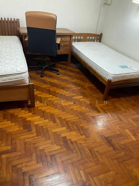 115 Clementi Street 13 photo 2