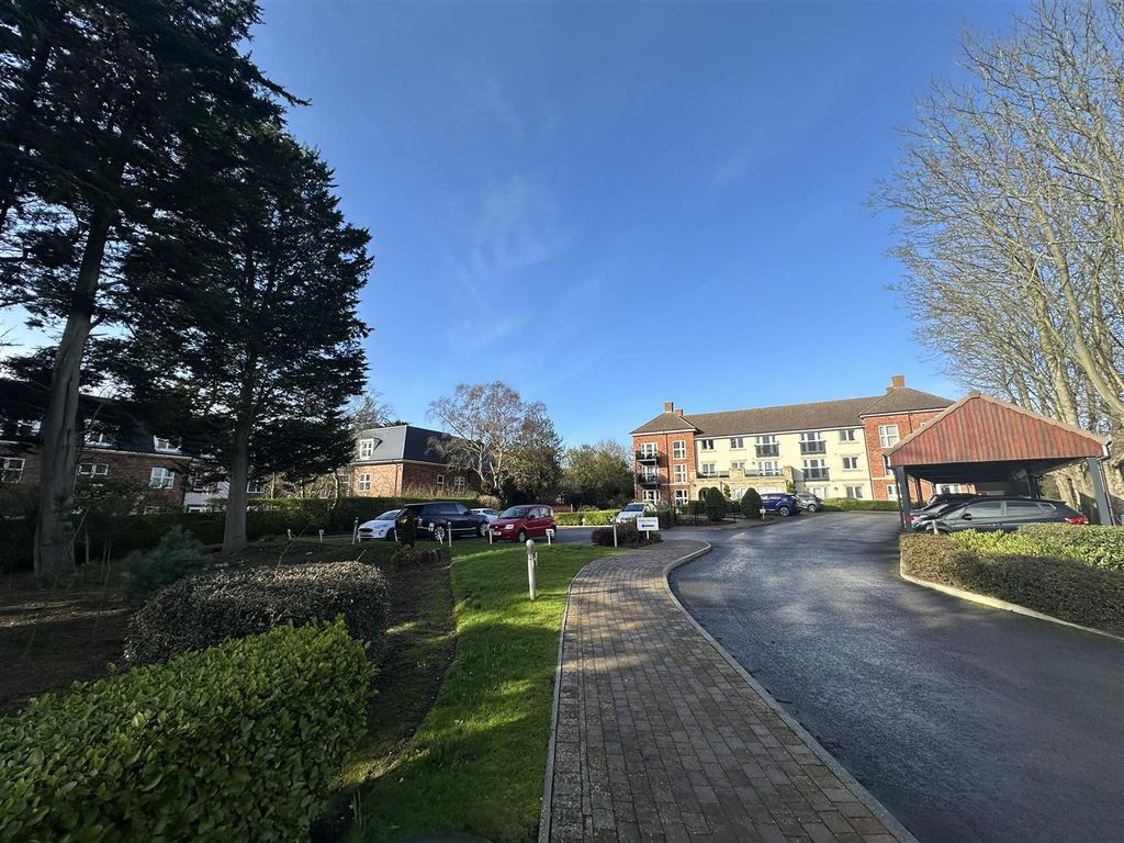 Additional image 42 of 2 bed flat for saleChestnut Court, Bridlington YO16