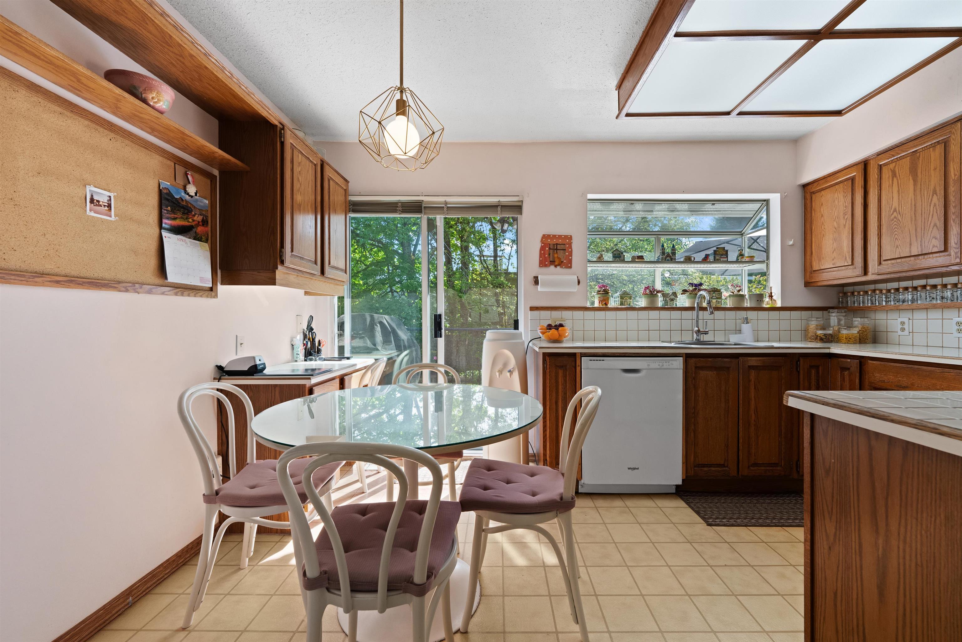 Additional image 6 of 689 Poplar Street, Coquitlam, BC, V3J 3K7