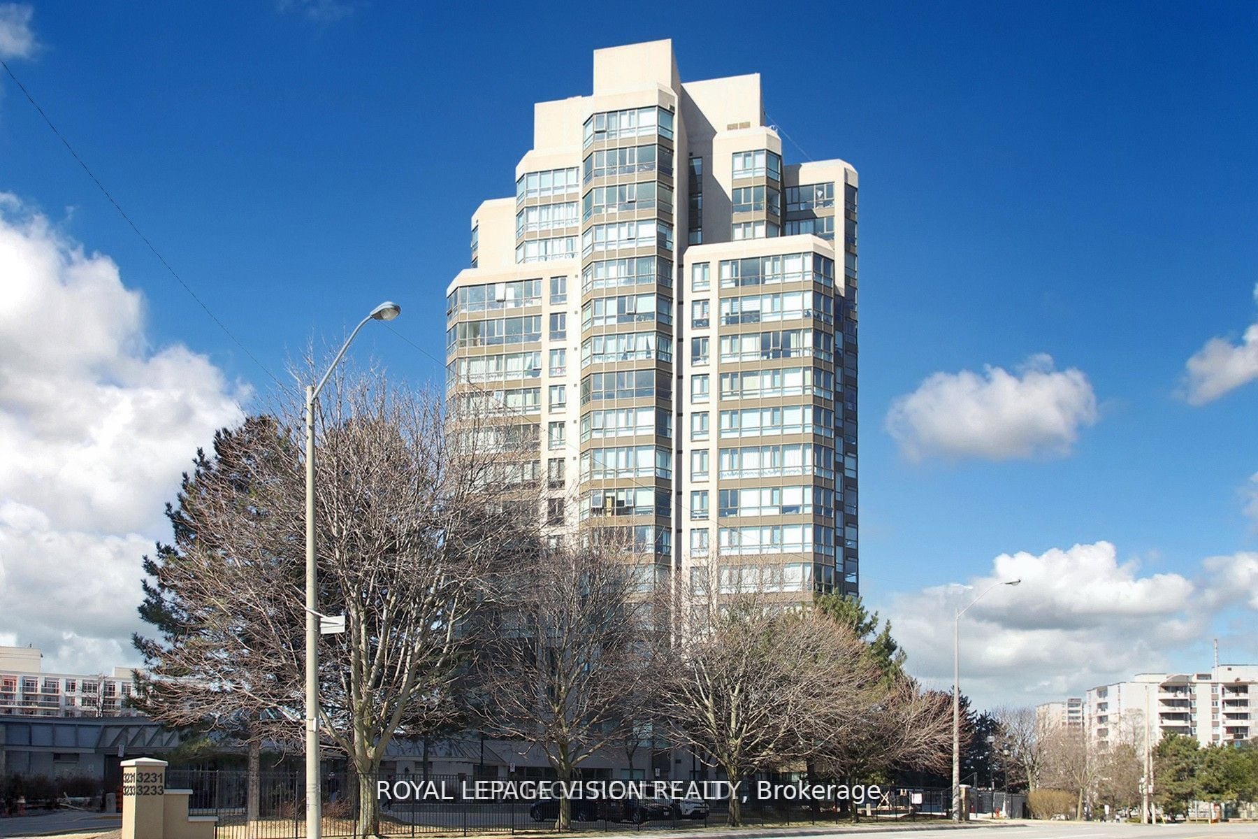 106-3231 Eglinton Avenue E, Toronto, ON, M1J 3N5