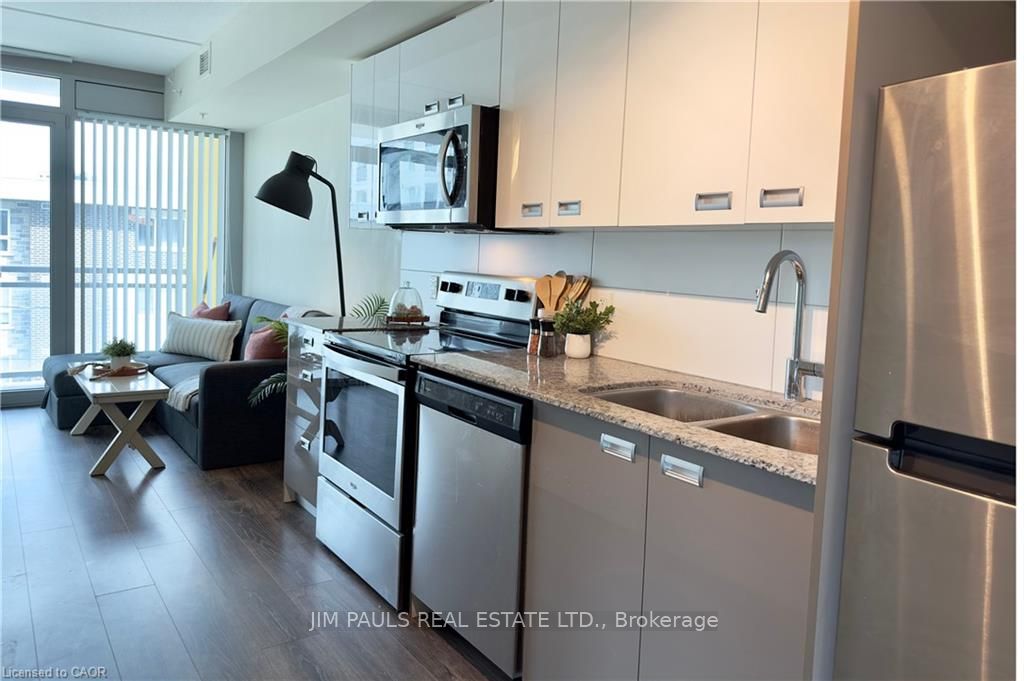 301-257 Hemlock Street, Waterloo, ON, N2L 3R4 photo 2