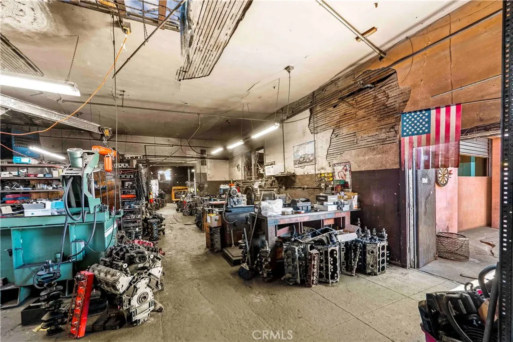 Additional image 38 of 5726 S Central Avenue, Los Angeles, CA 90011