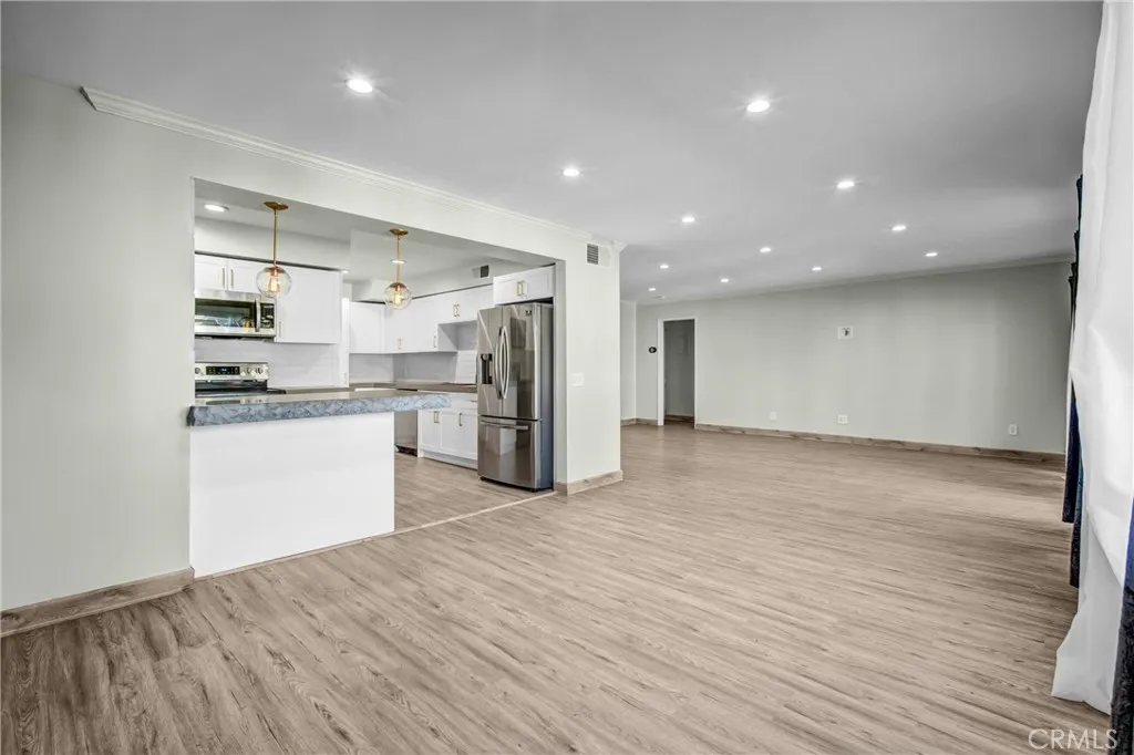 Additional image 13 of 972 E California Blvd Unit 304, Pasadena, CA 91106
