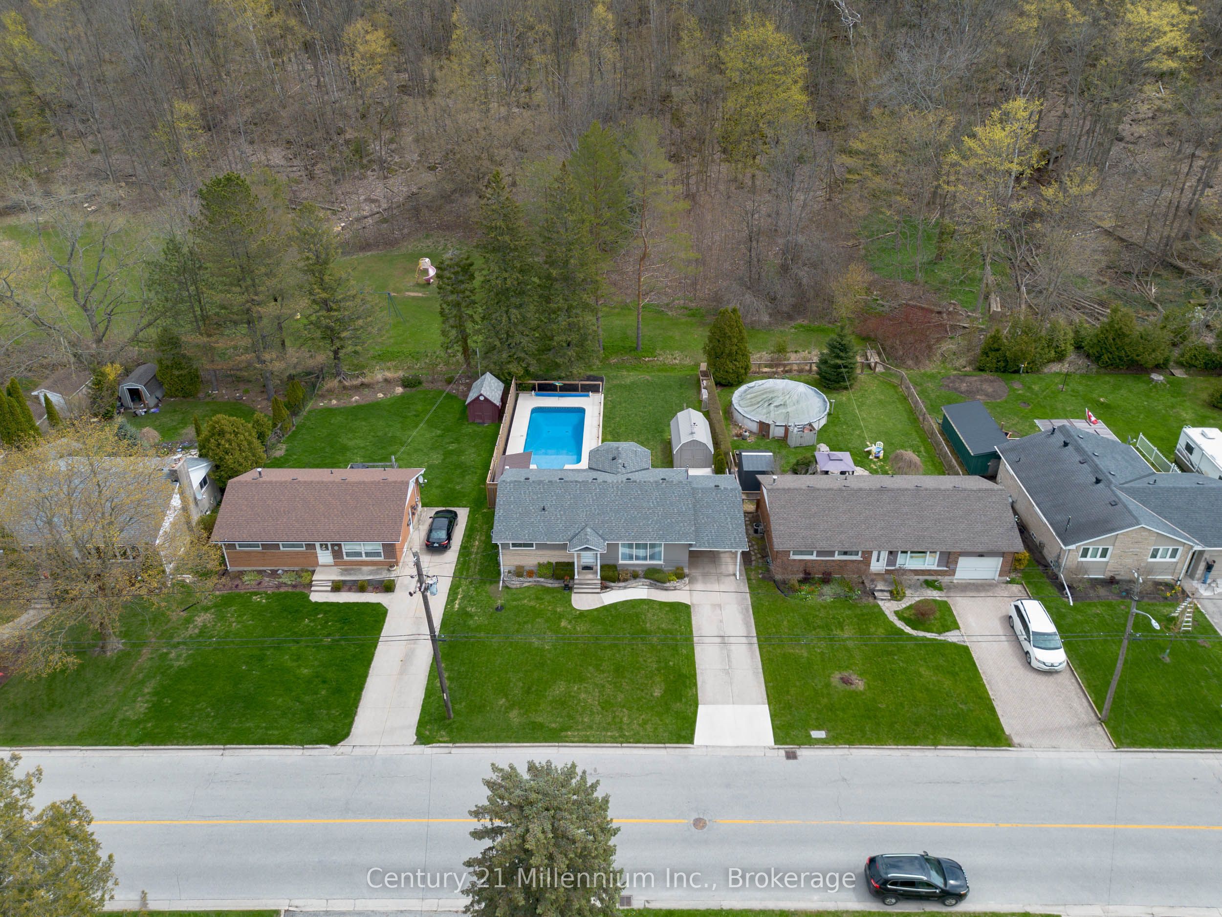 181 7th Avenue E, Owen Sound, ON, N4K 2W8