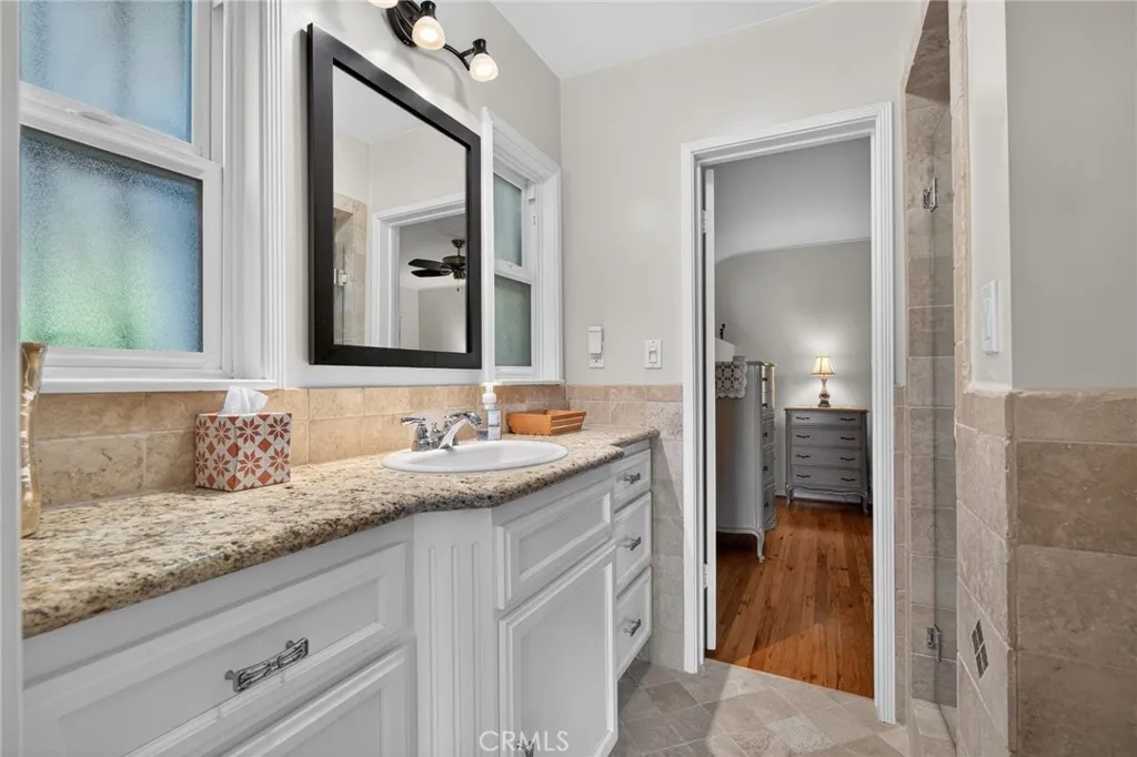 Additional image 125 of 3664 Holboro Dr, Los Angeles, CA 90027