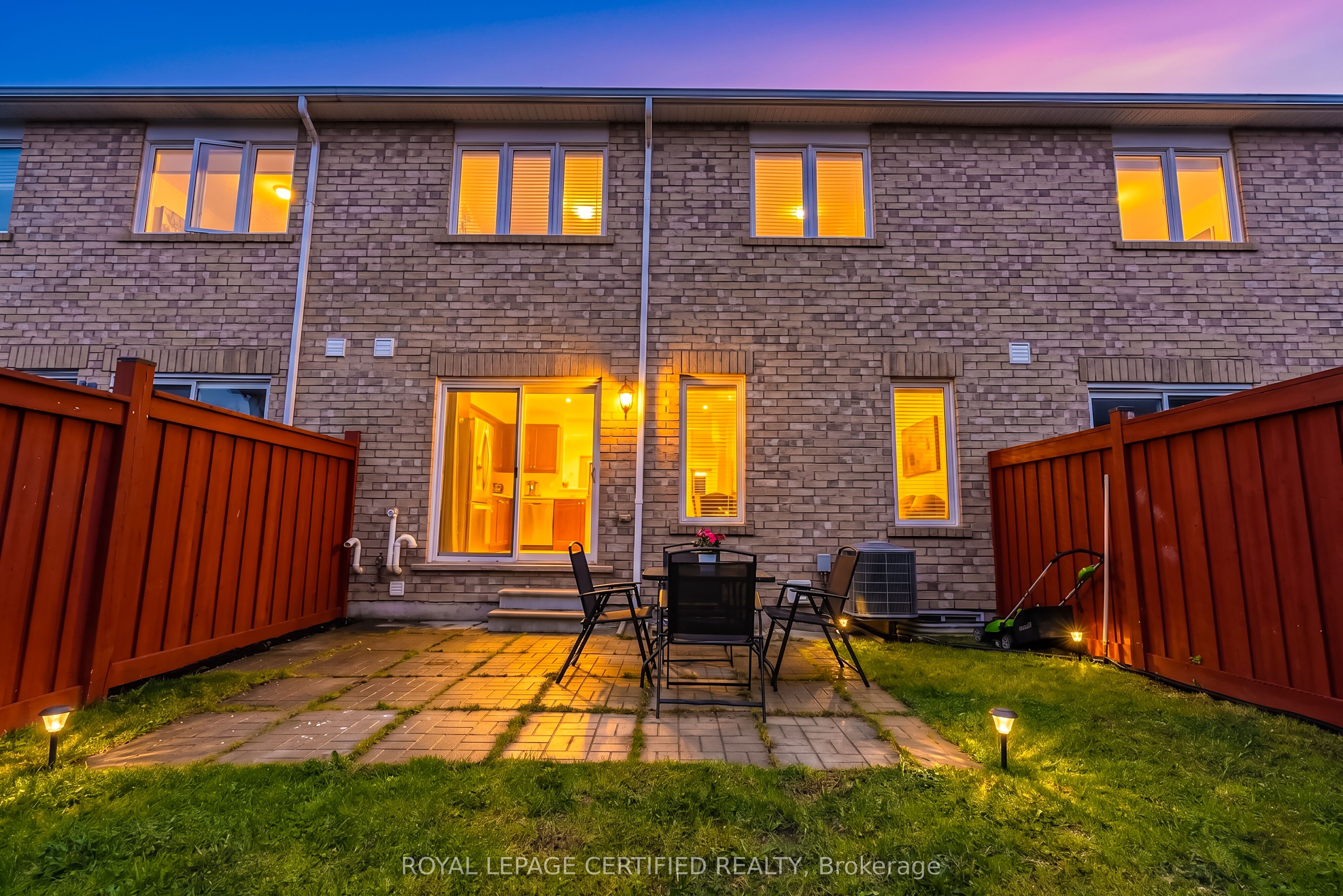 Additional image 2 of 441 Cavanagh Lane, Milton, ON, L9T 8G6