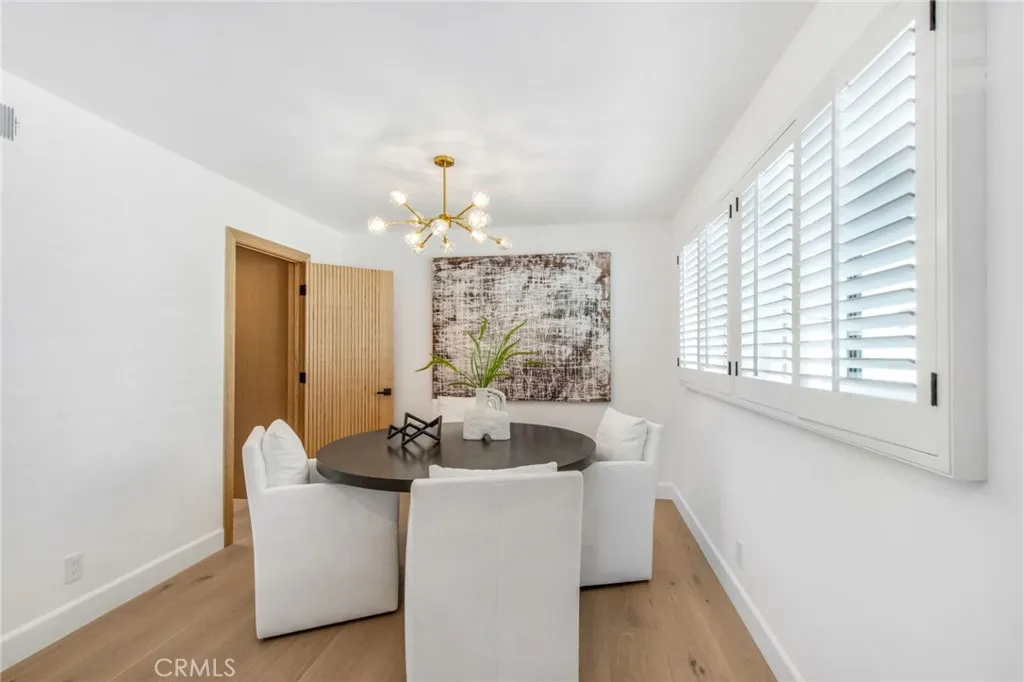 Additional image 22 of 305 Robinhood Ln, Costa Mesa, CA 92627