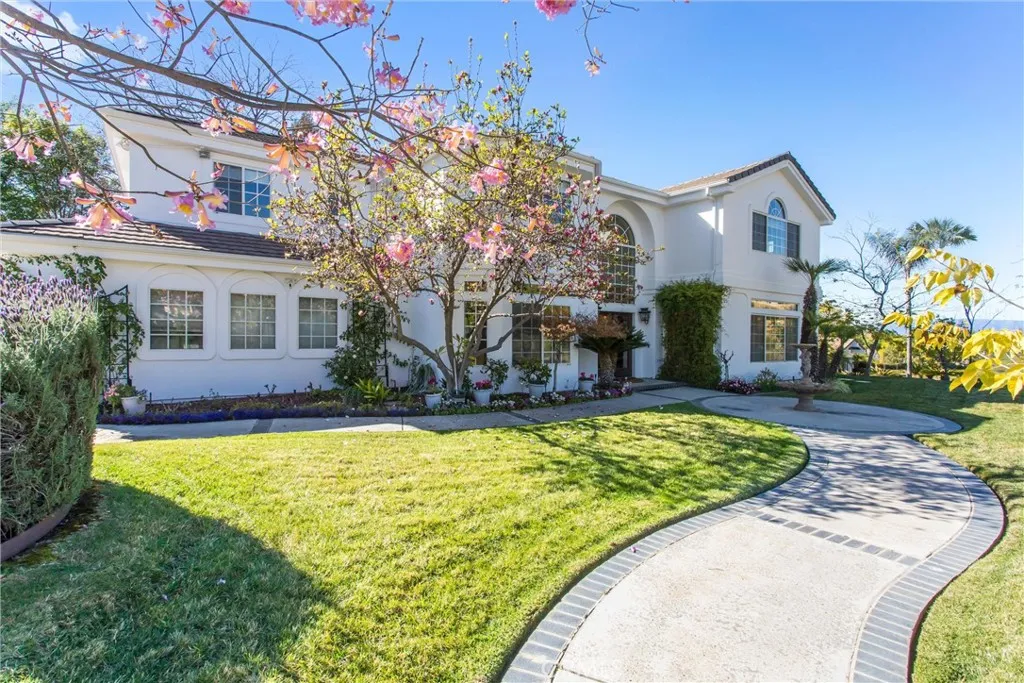 1703 Kyle Lane, Redlands, CA 92373 photo 3