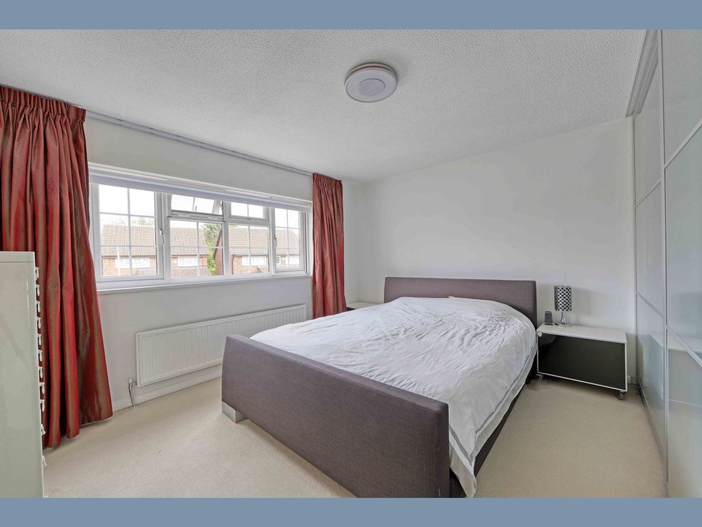 Additional image 11 of 4 bed detached house for saleThames Close, Bourne End SL8