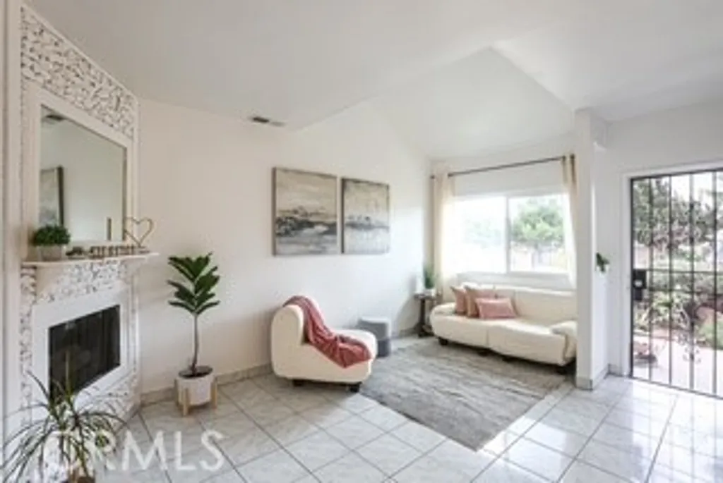 Additional image 8 of 1671 E Kingsley Ave Unit B, Pomona, CA 91767