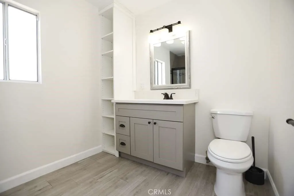 Additional image 16 of 11925 Daleside Avenue, Hawthorne, CA 90250