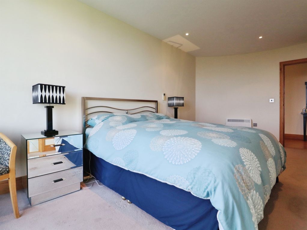Additional image 20 of 2 bed flat for saleHayes Road, Sully, Penarth CF64