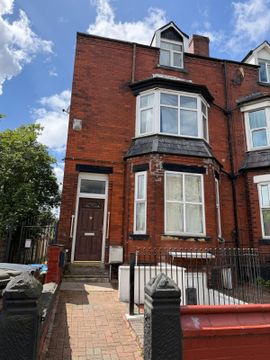 Egerton Road, Manchester M14