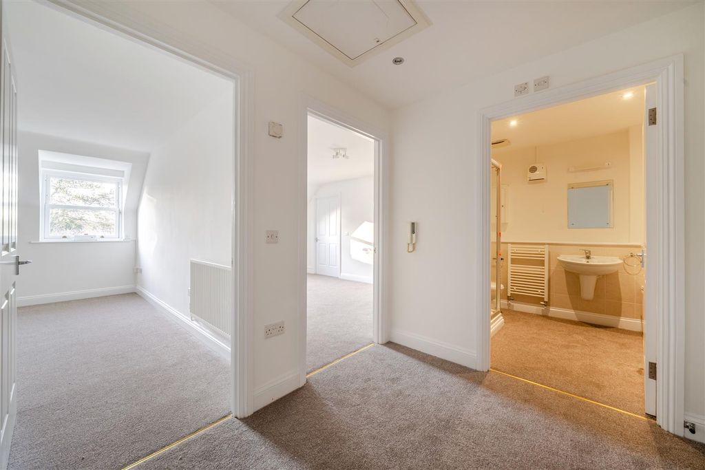 Additional image 2 of 1 bed flat for saleSomerleigh Road, Dorchester DT1