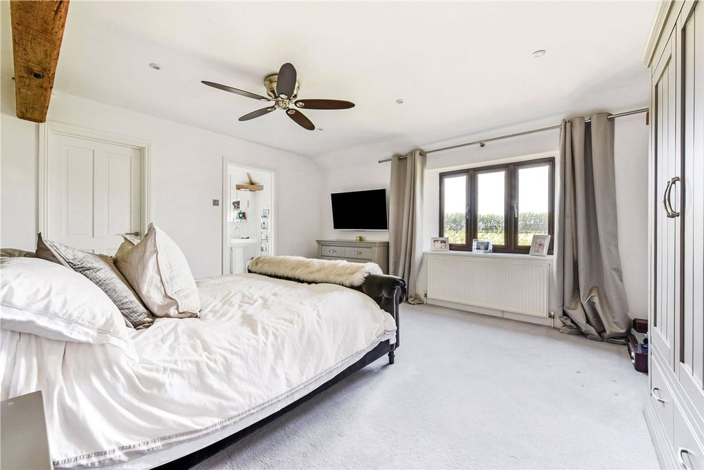 Additional image 14 of 3 bed flat for saleOld Park Lane, Chichester PO18