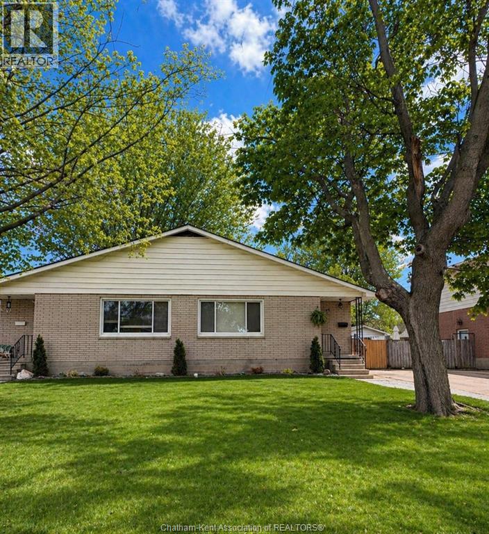 24 Sussex Street, Chatham, ON, N7L1L8