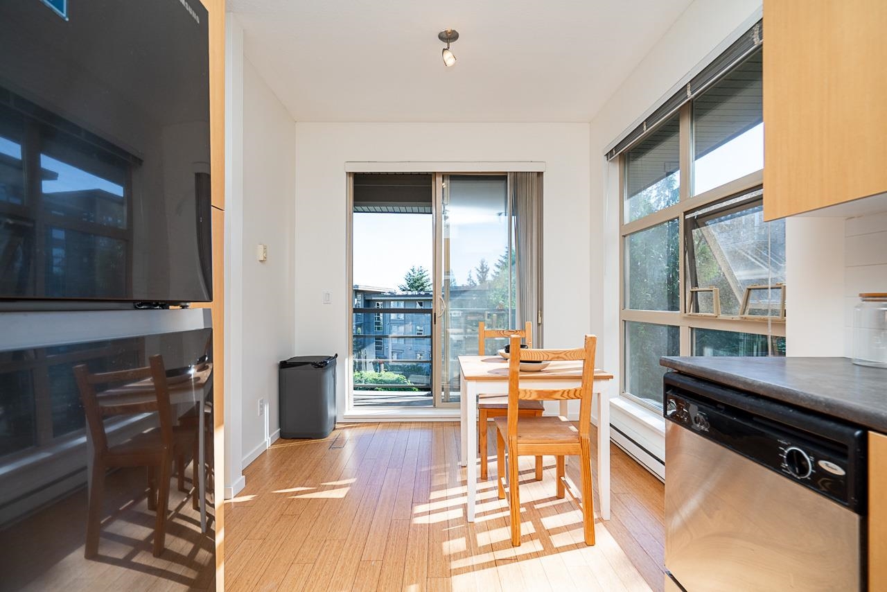 Additional image 4 of 516-9319 University Crescent, Burnaby, BC, V5A 4Y5