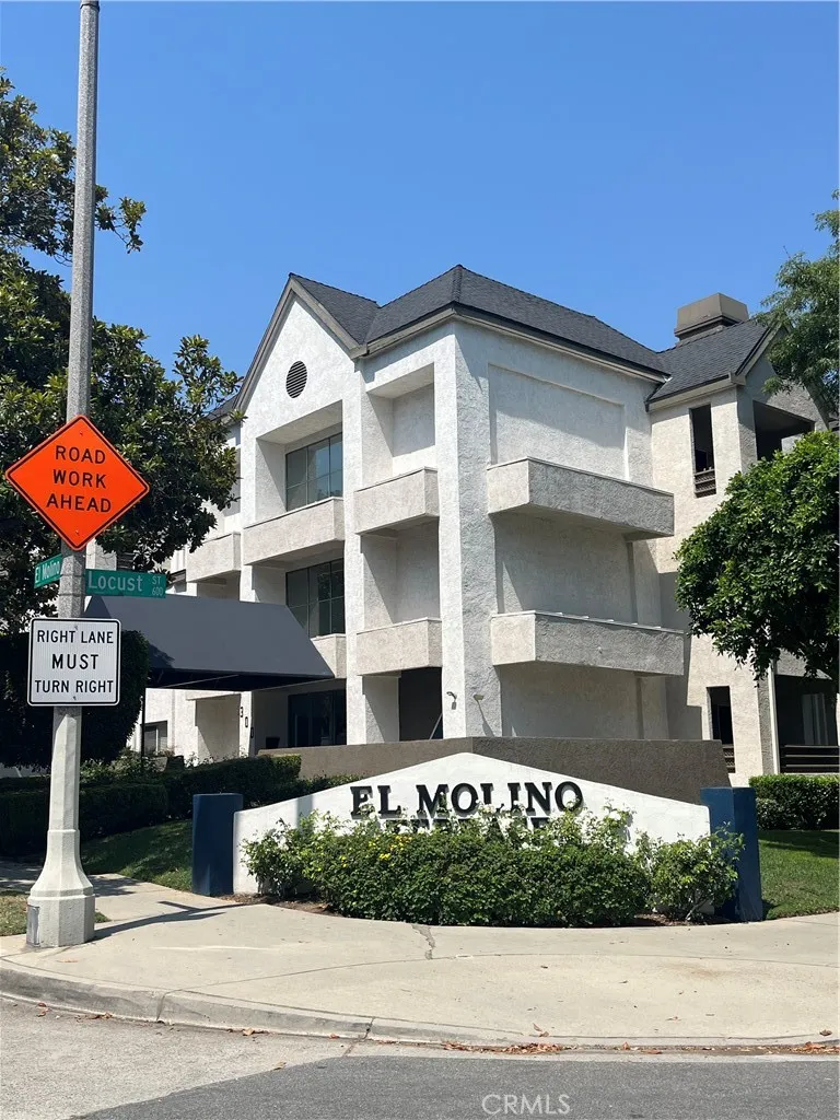 300 N El Molino Avenue N Unit 107, Pasadena, CA 91101