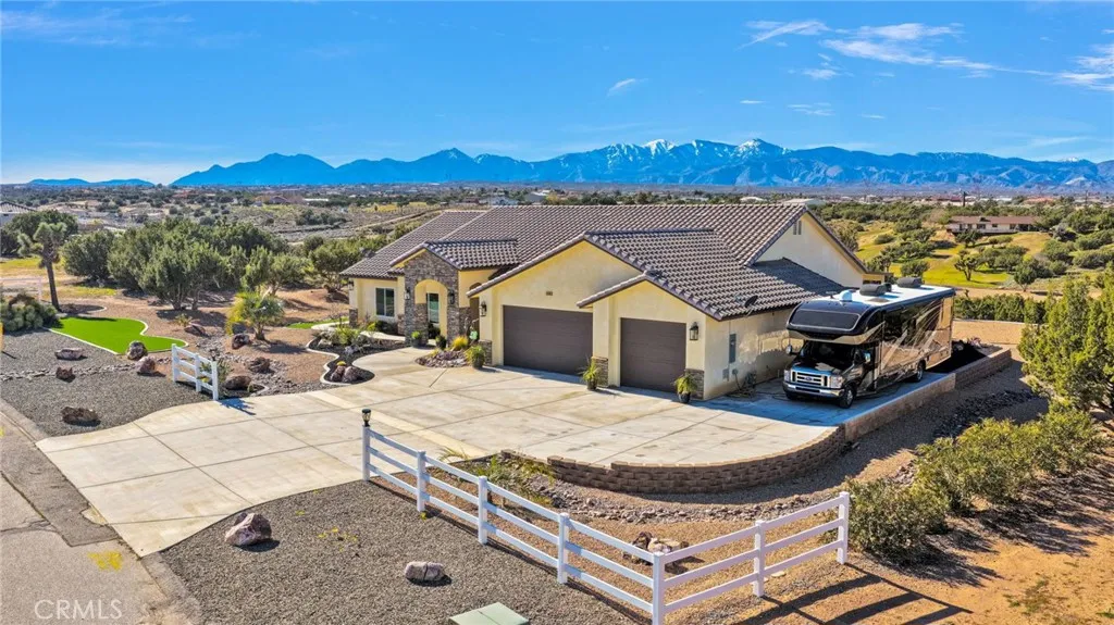 Additional image 55 of 8140 Heartland Cir, Oak Hills, CA 92344