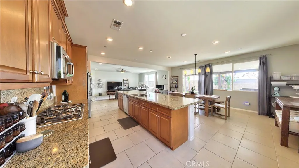 Additional image 46 of 7930 Burrington St, Eastvale, CA 92880