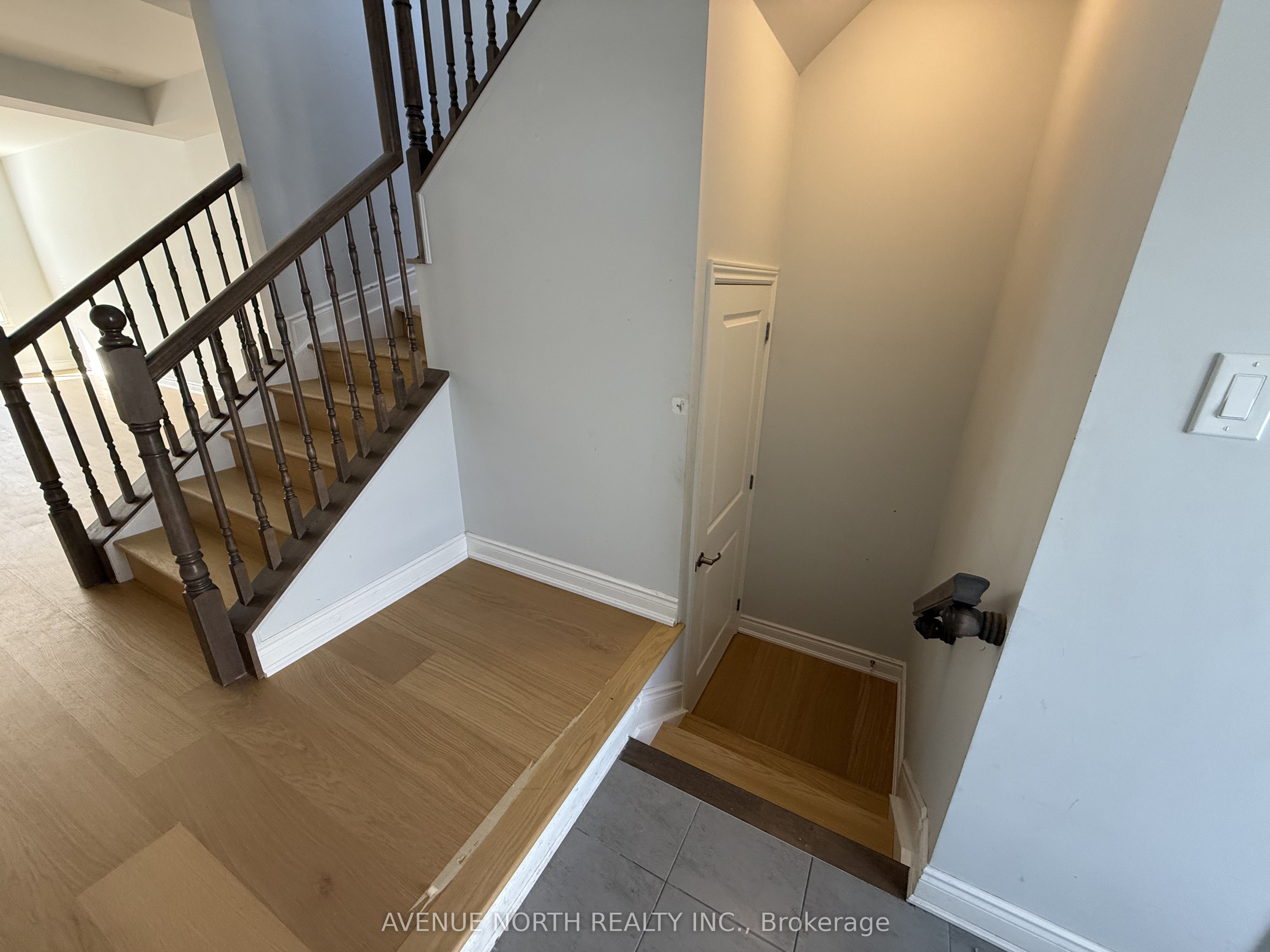 Additional image 4 of 569 Rye Grass Way, Ottawa, ON, K2J 6Z9