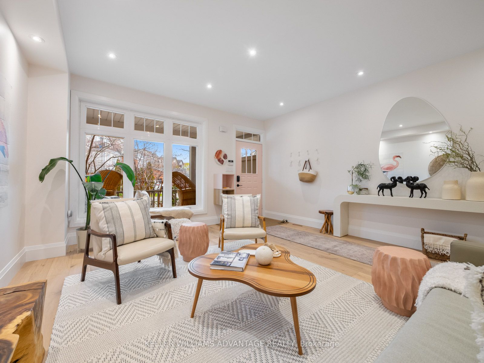 87 Boardwalk Drive, Toronto, ON, M4L 3X9 photo 5