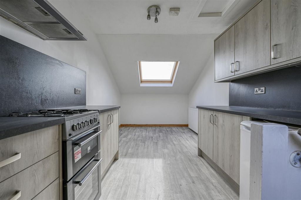 Additional image 4 of 2 bed flat for saleGlengarry Road, Inverness IV3