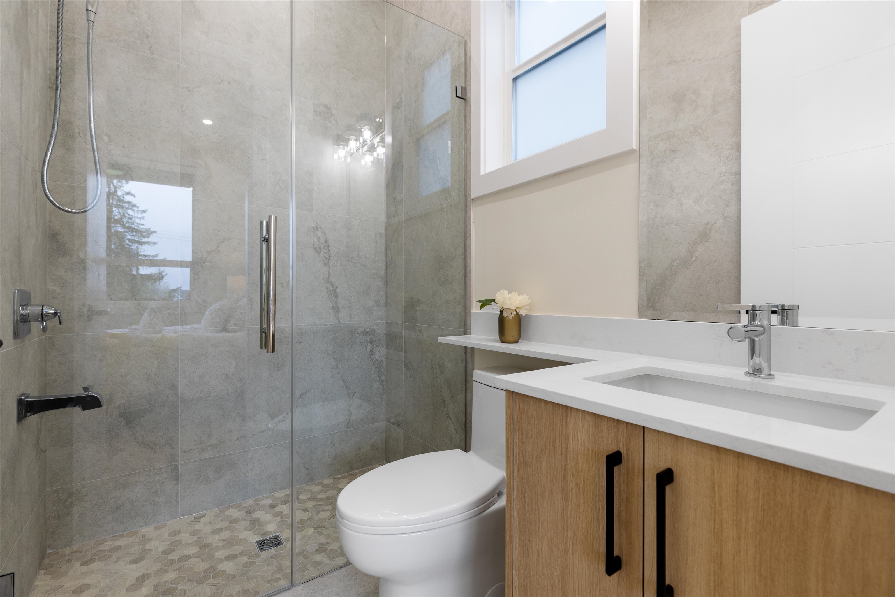 Additional image 4 of 20166 82 Avenue, Langley, BC, V2Y 2A8