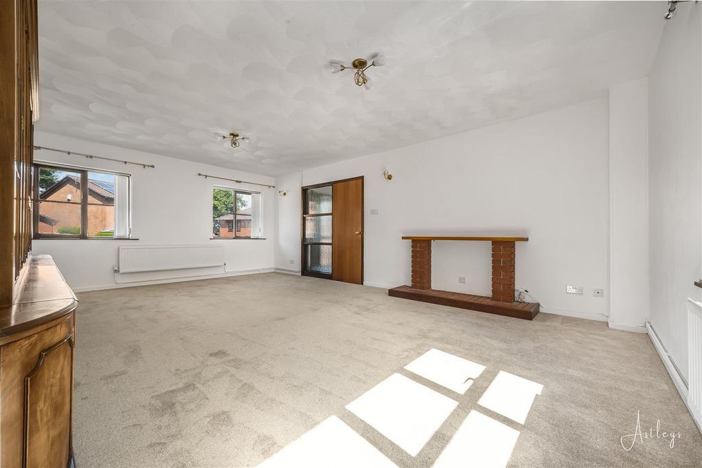 Additional image 7 of 4 bed detached house for saleLlwynderw Close, West Cross, Swansea SA3