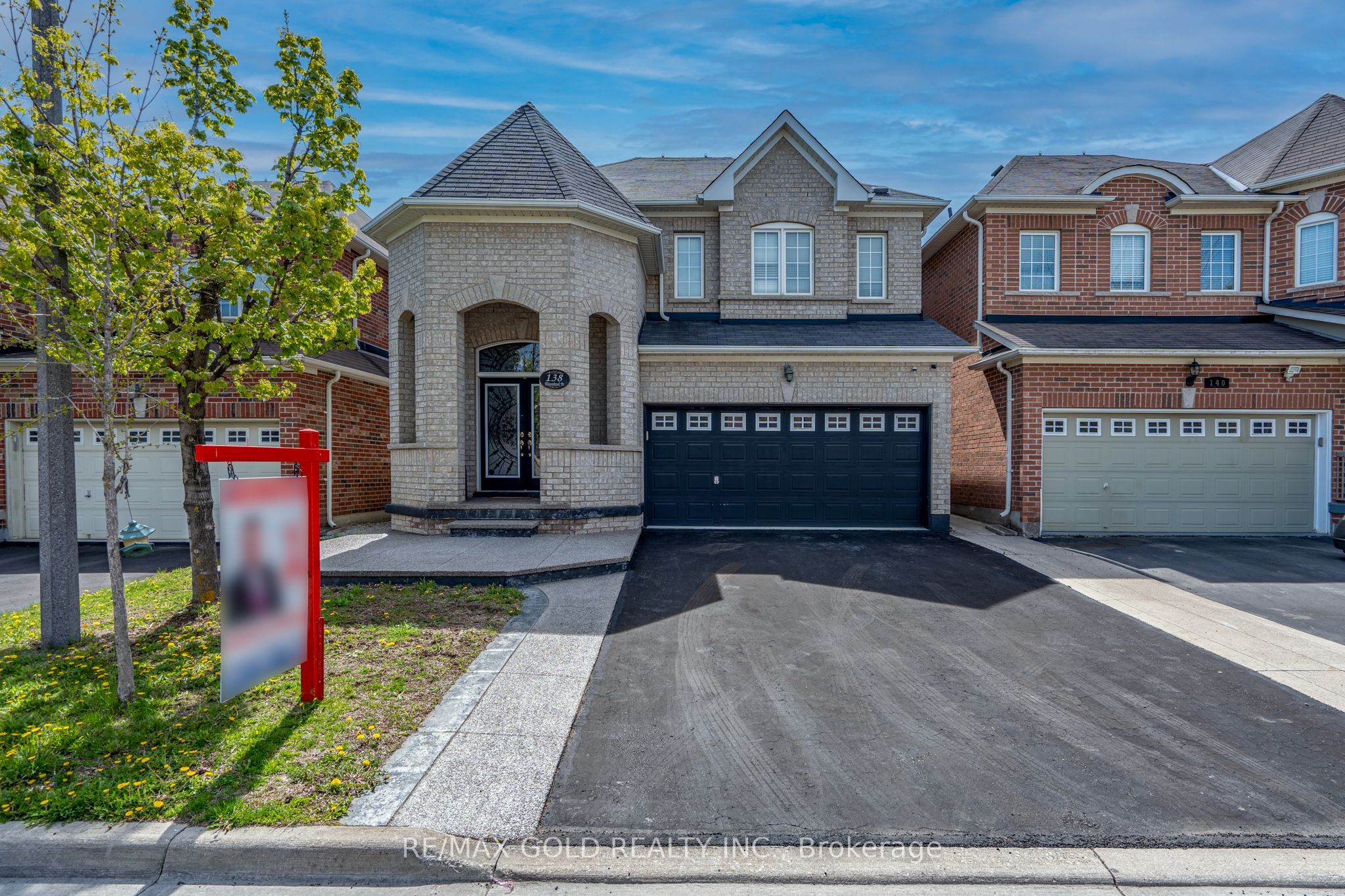138 Watsonbrook Drive, Brampton, ON, L6R 0S1