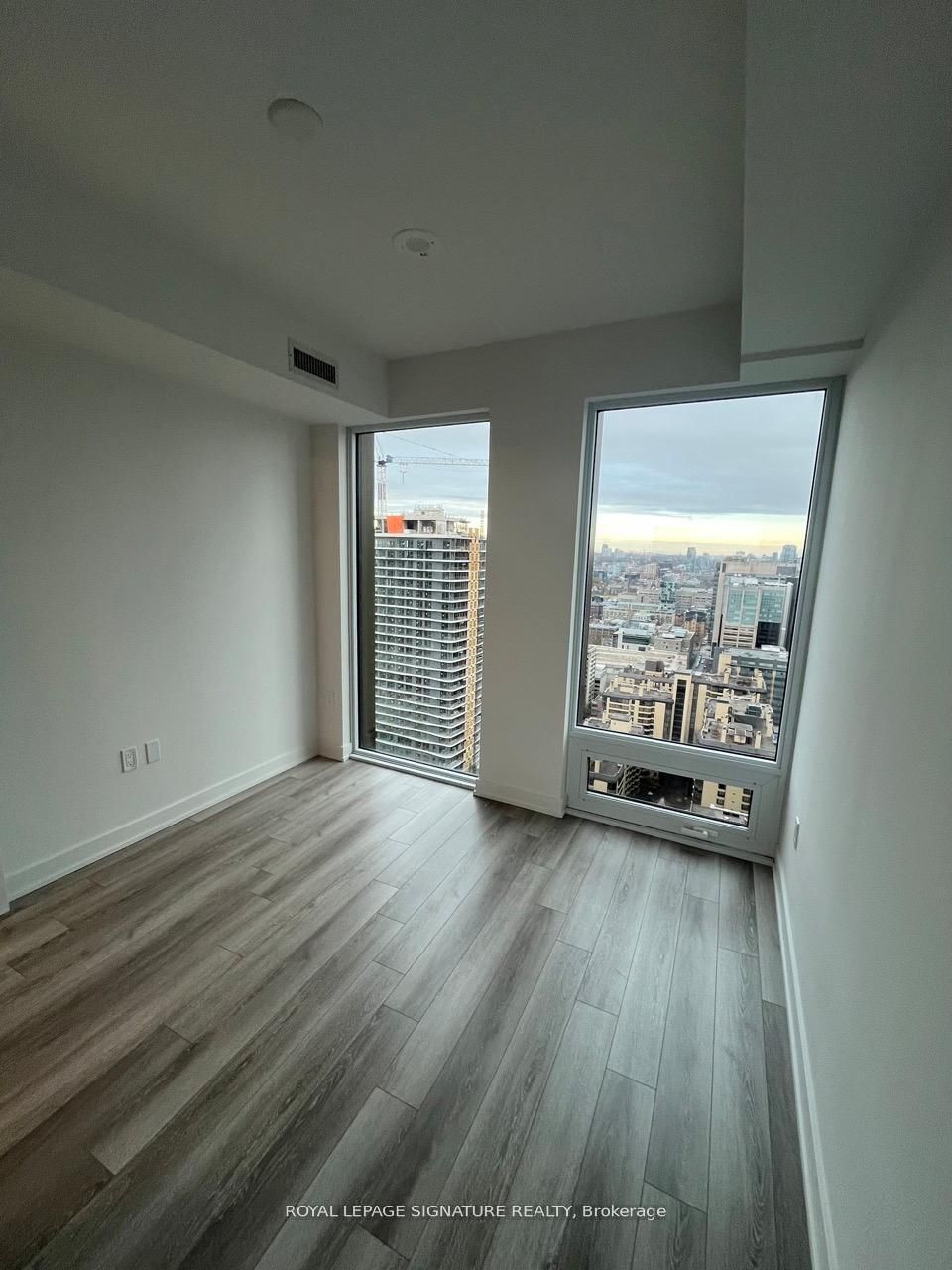 Additional image 3 of 3310-238 Simcoe Street, Toronto, ON, M5T 3B9
