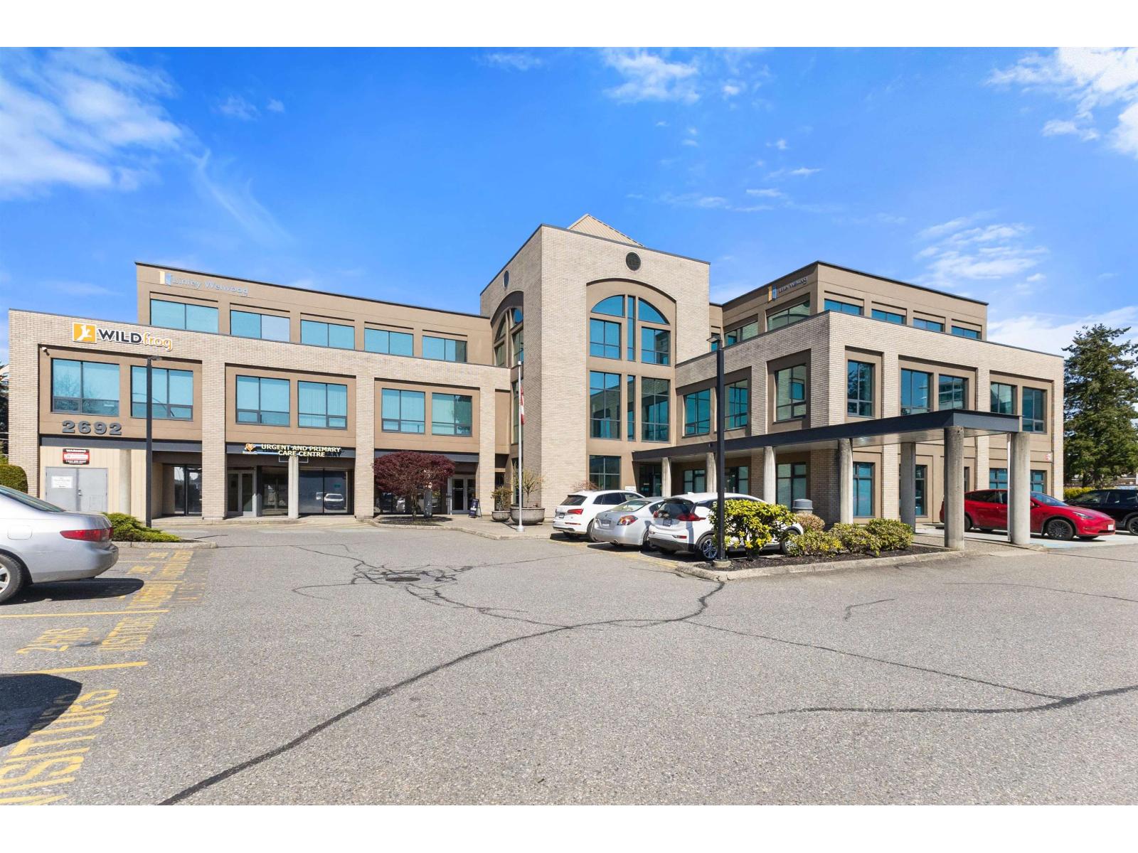 201-2692 Clearbrook Road, Abbotsford, BC, V2T2Y8
