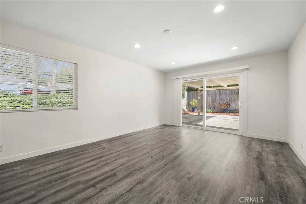 Additional image 8 of 369 San Juan Way, La Canada Flintridge, CA 91011