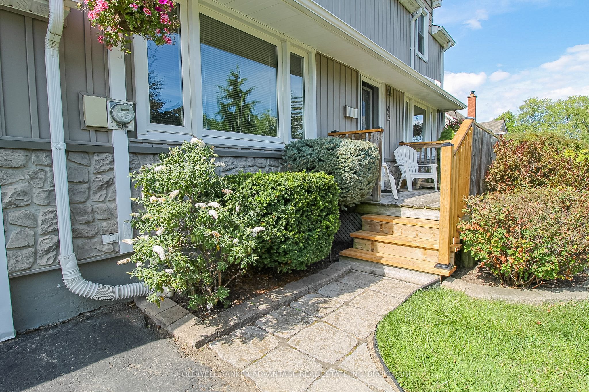 43 Gram Avenue, Welland, ON, L3C 1H5 photo 3