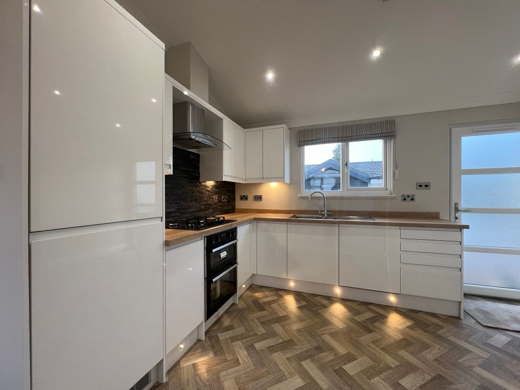 Additional image 4 of 2 bed mobile/park home for salePlot 30 East Court Steps, Saltmarshe Castle, Tedstone Warfe, Bromyard, Herefordshire HR7