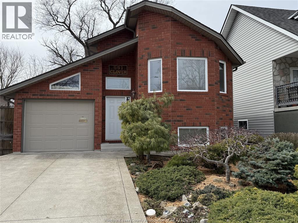 551 Clover Street, Windsor, ON, N8P1C5