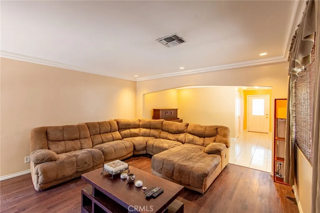 Additional image 5 of 12124 Buckeye Avenue, Sylmar, CA 91342
